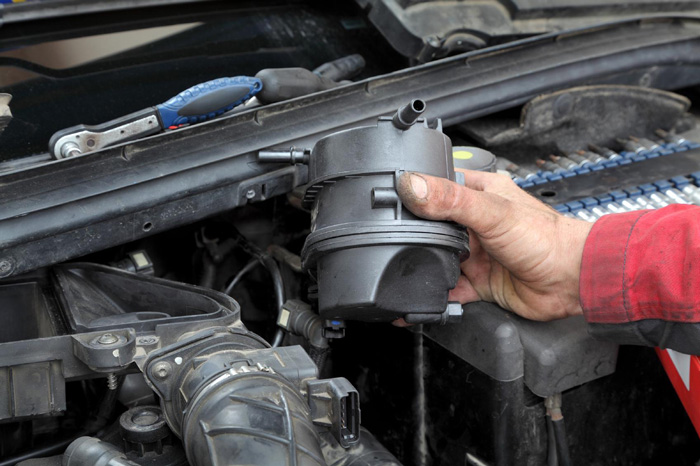 How Does A Fuel Filter Work?
