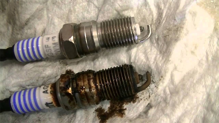 What Are the Symptoms of Bad Spark Plugs? 